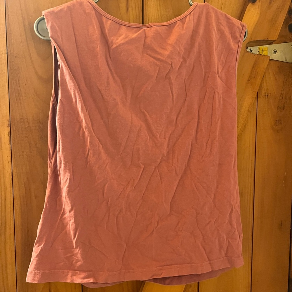 Two Star Dog (TSD) Mauve Sleeveless Top (L) - Picture 2 of 3